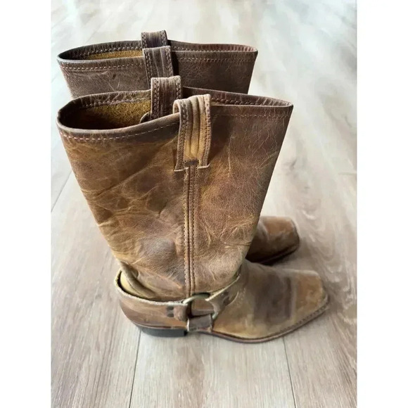 Frye Harness Distressed Look Motorcycle Riding Boot 77300-3 Boot USA Women's 10M - Picture 9 of 9
